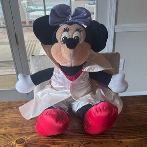 Classic/vintage Minnie Mouse Plush Toy with pink satin cape Outfit